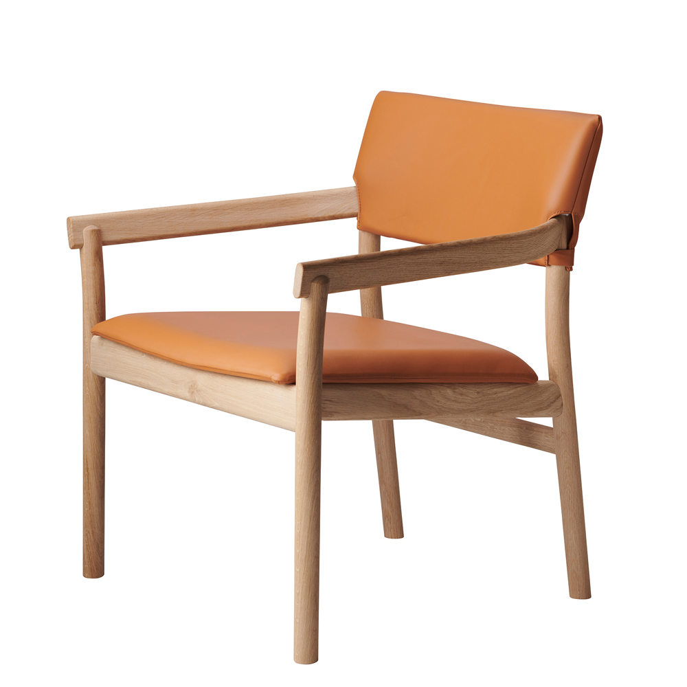 Vyn Armchair